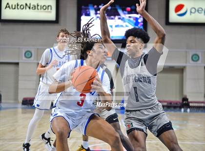 Thumbnail 2 in Mojave vs Parish Episcopal (Tarkanian Classic) photogallery.