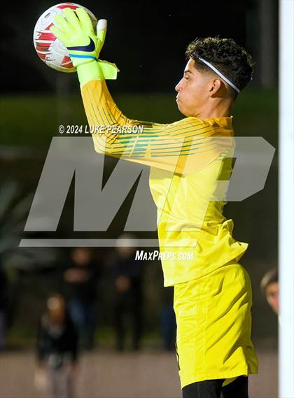 Thumbnail 2 in Jesuit vs. McClatchy (CIF SJS Division 1 Final) photogallery.