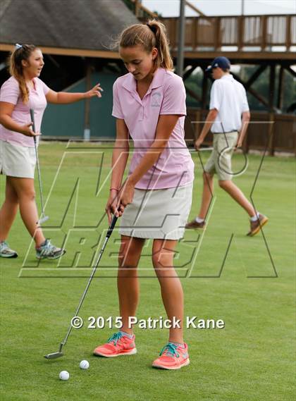 Thumbnail 1 in Arlington County Golf Match photogallery.