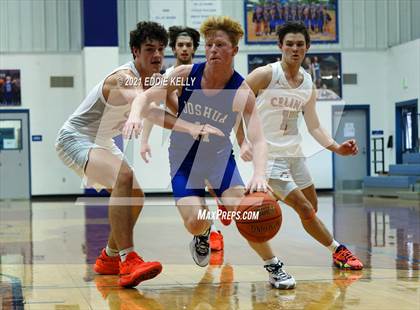 Thumbnail 3 in Celina vs. Joshua (Krum Invitational) photogallery.