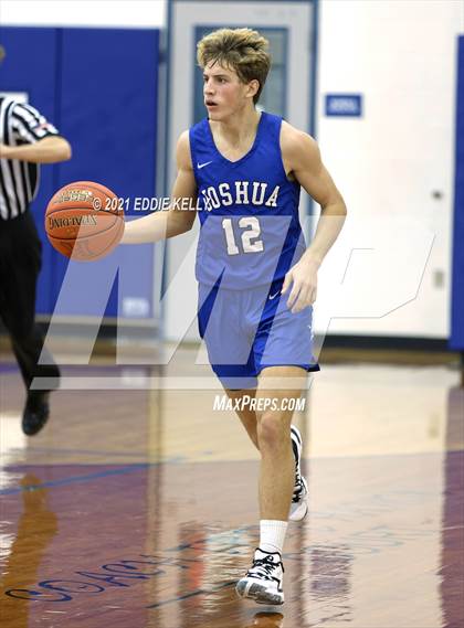 Thumbnail 2 in Celina vs. Joshua (Krum Invitational) photogallery.