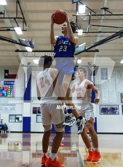 Thumbnail 2 in Celina vs. Joshua (Krum Invitational) photogallery.