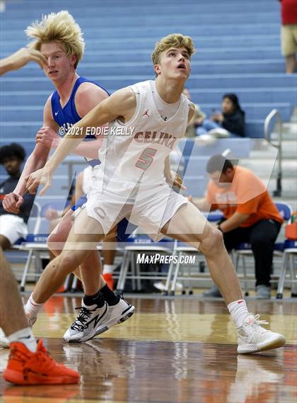 Thumbnail 1 in Celina vs. Joshua (Krum Invitational) photogallery.