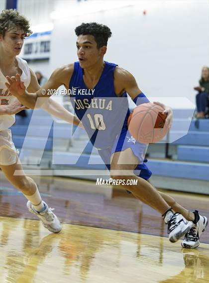 Thumbnail 2 in Celina vs. Joshua (Krum Invitational) photogallery.