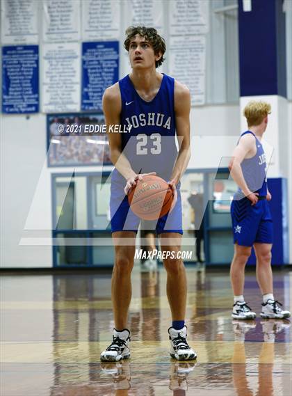 Thumbnail 2 in Celina vs. Joshua (Krum Invitational) photogallery.