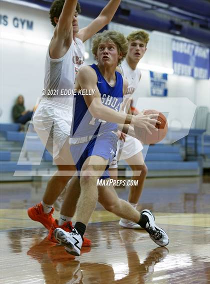 Thumbnail 3 in Celina vs. Joshua (Krum Invitational) photogallery.