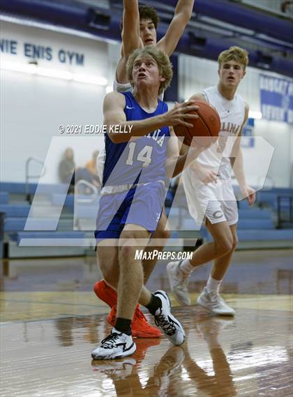 Thumbnail 1 in Celina vs. Joshua (Krum Invitational) photogallery.