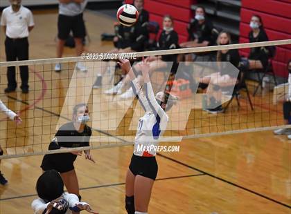 Thumbnail 1 in Osceola vs. Keswick Christian photogallery.