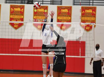Thumbnail 2 in Osceola vs. Keswick Christian photogallery.