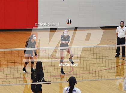 Thumbnail 2 in Osceola vs. Keswick Christian photogallery.