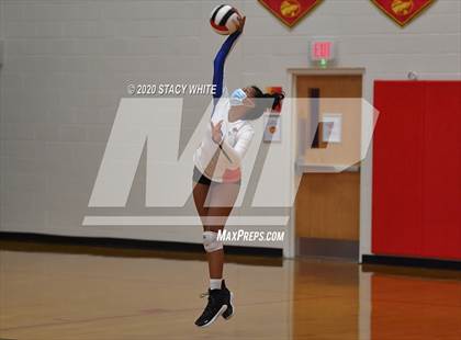 Thumbnail 3 in Osceola vs. Keswick Christian photogallery.