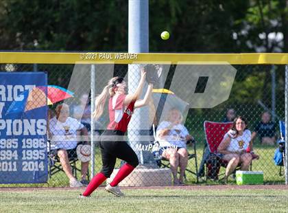 Thumbnail 2 in Montgomery vs. Old Forge (PIAA Class A First Round) photogallery.