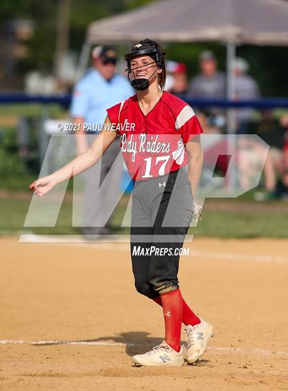 Thumbnail 1 in Montgomery vs. Old Forge (PIAA Class A First Round) photogallery.