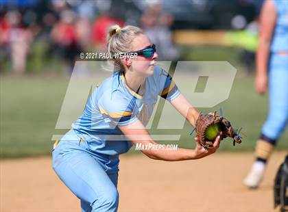 Thumbnail 3 in Montgomery vs. Old Forge (PIAA Class A First Round) photogallery.