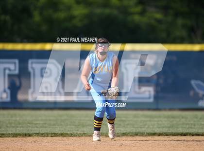 Thumbnail 2 in Montgomery vs. Old Forge (PIAA Class A First Round) photogallery.