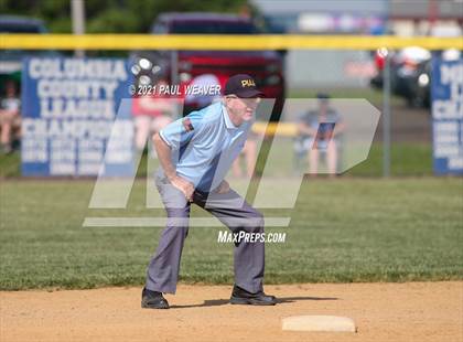 Thumbnail 2 in Montgomery vs. Old Forge (PIAA Class A First Round) photogallery.