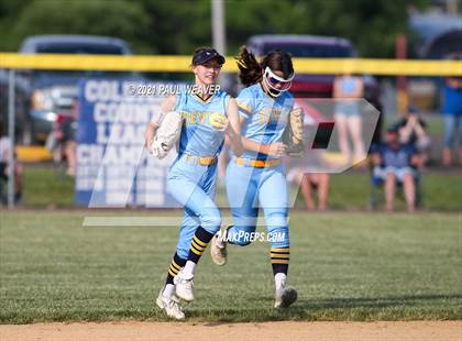 Thumbnail 2 in Montgomery vs. Old Forge (PIAA Class A First Round) photogallery.