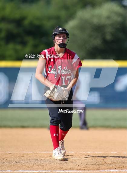 Thumbnail 3 in Montgomery vs. Old Forge (PIAA Class A First Round) photogallery.