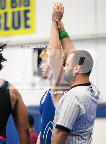 Thumbnail 1 in Willie Jones Jr Memorial photogallery.