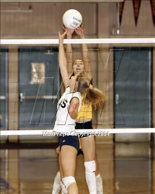 Thumbnail 2 in Campolindo @ Las Lomas photogallery.