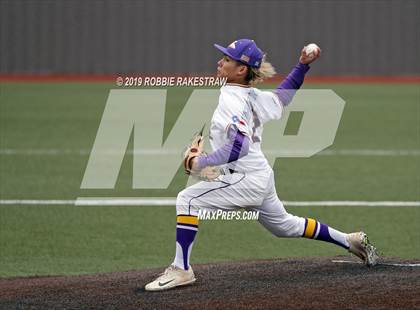 Thumbnail 3 in Sanger vs. Crandall (UIL 4A Region II Area Playoff) photogallery.