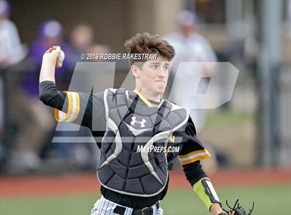 Thumbnail 3 in Sanger vs. Crandall (UIL 4A Region II Area Playoff) photogallery.