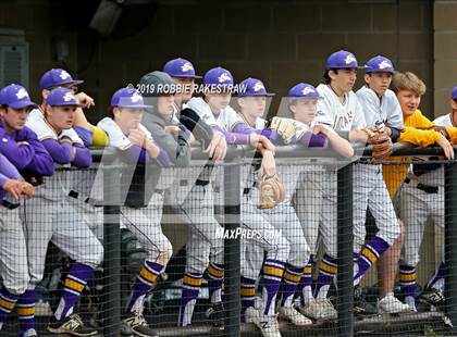 Thumbnail 2 in Sanger vs. Crandall (UIL 4A Region II Area Playoff) photogallery.