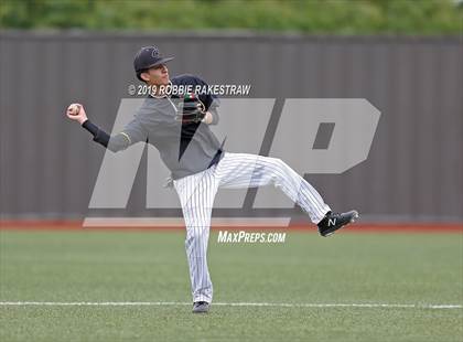 Thumbnail 1 in Sanger vs. Crandall (UIL 4A Region II Area Playoff) photogallery.
