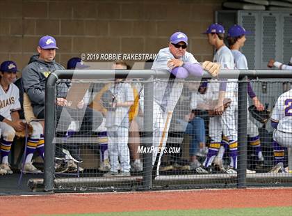 Thumbnail 2 in Sanger vs. Crandall (UIL 4A Region II Area Playoff) photogallery.