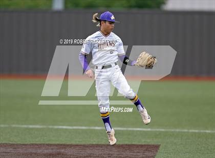Thumbnail 1 in Sanger vs. Crandall (UIL 4A Region II Area Playoff) photogallery.