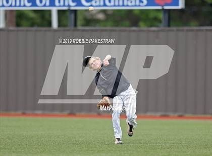 Thumbnail 3 in Sanger vs. Crandall (UIL 4A Region II Area Playoff) photogallery.