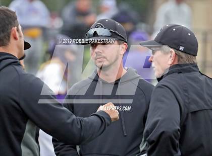 Thumbnail 1 in Sanger vs. Crandall (UIL 4A Region II Area Playoff) photogallery.