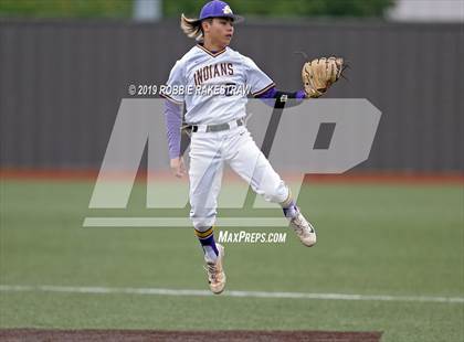 Thumbnail 3 in Sanger vs. Crandall (UIL 4A Region II Area Playoff) photogallery.