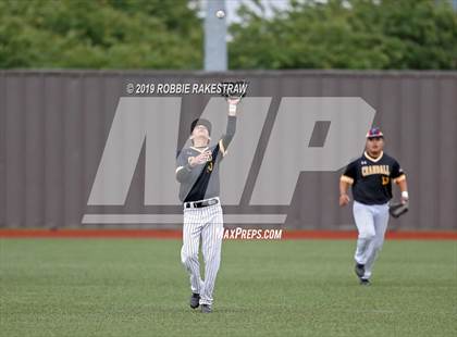 Thumbnail 1 in Sanger vs. Crandall (UIL 4A Region II Area Playoff) photogallery.