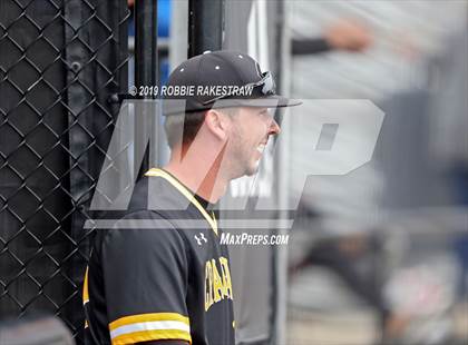 Thumbnail 1 in Sanger vs. Crandall (UIL 4A Region II Area Playoff) photogallery.