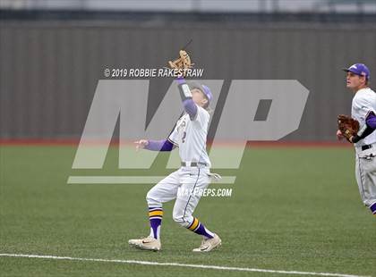 Thumbnail 1 in Sanger vs. Crandall (UIL 4A Region II Area Playoff) photogallery.