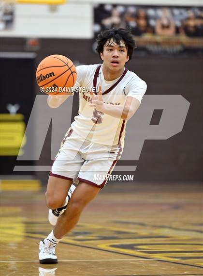 Thumbnail 1 in Kennedy vs. Whitney (Mel Good Holiday Classic) photogallery.