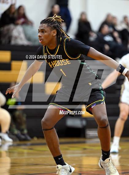 Thumbnail 1 in Kennedy vs. Whitney (Mel Good Holiday Classic) photogallery.