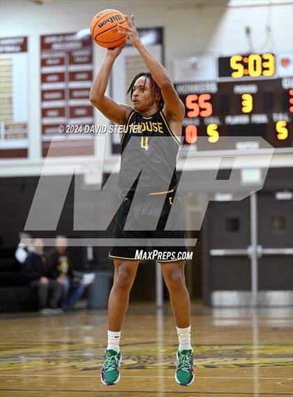 Thumbnail 1 in Kennedy vs. Whitney (Mel Good Holiday Classic) photogallery.