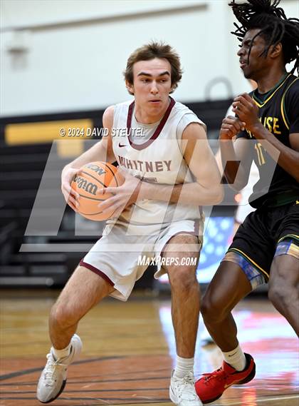 Thumbnail 3 in Kennedy vs. Whitney (Mel Good Holiday Classic) photogallery.