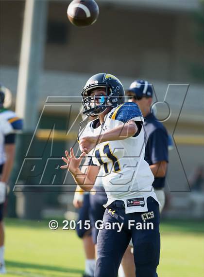 Thumbnail 2 in Chattanooga Christian @ Notre Dame photogallery.