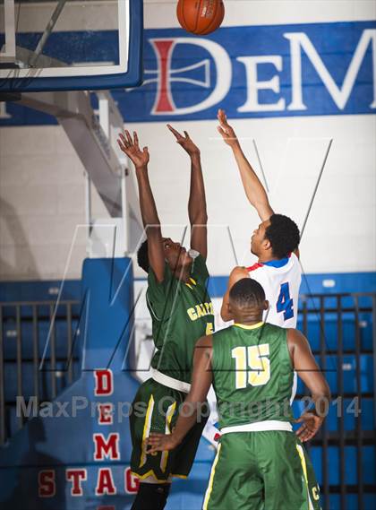 Thumbnail 3 in Archbishop Carroll @ DeMatha photogallery.