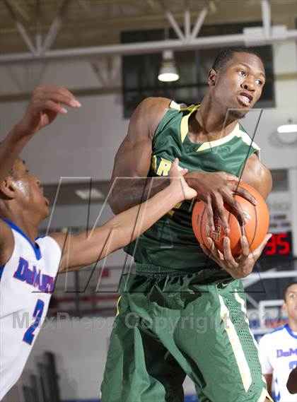 Thumbnail 2 in Archbishop Carroll @ DeMatha photogallery.