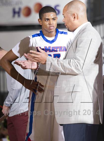 Thumbnail 2 in Archbishop Carroll @ DeMatha photogallery.