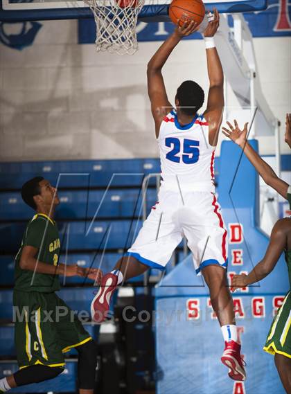 Thumbnail 1 in Archbishop Carroll @ DeMatha photogallery.