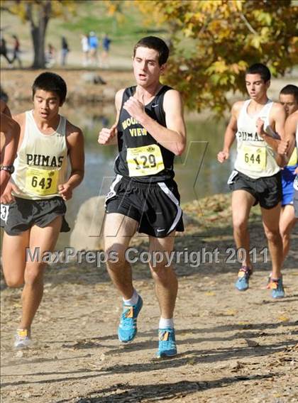 Thumbnail 1 in CIF State Cross Country Championships (Boys Division II) photogallery.