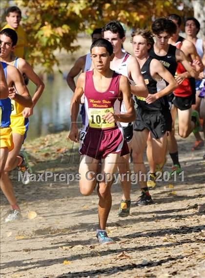 Thumbnail 2 in CIF State Cross Country Championships (Boys Division II) photogallery.