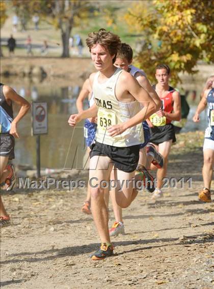 Thumbnail 1 in CIF State Cross Country Championships (Boys Division II) photogallery.