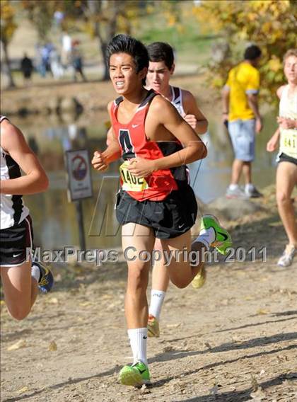 Thumbnail 3 in CIF State Cross Country Championships (Boys Division II) photogallery.