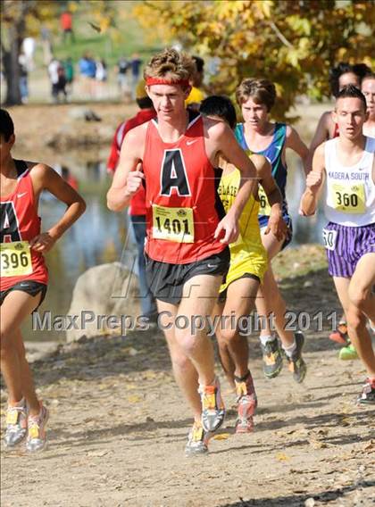 Thumbnail 3 in CIF State Cross Country Championships (Boys Division II) photogallery.